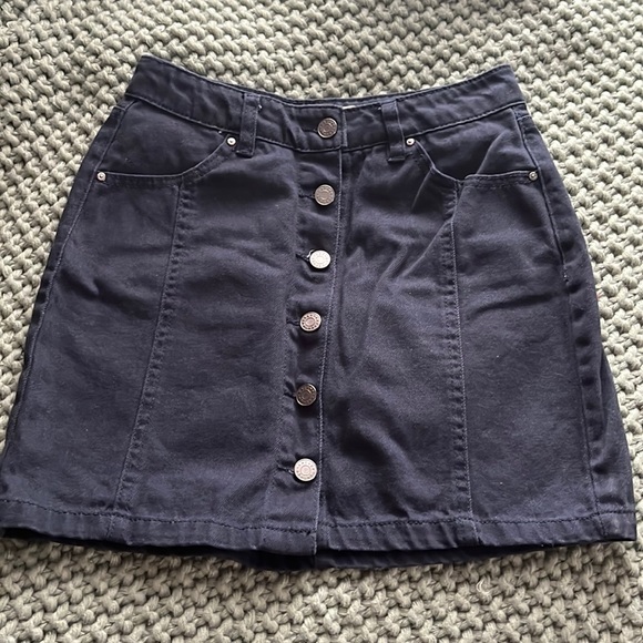 Refuge.. navy blue button up skirt. - Picture 1 of 2